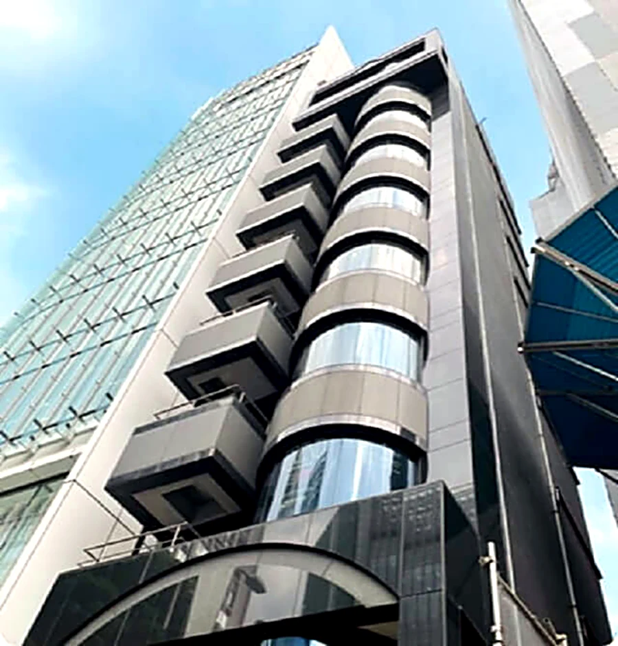HAKOBUNE office building in Minami-Aoyama, Tokyo